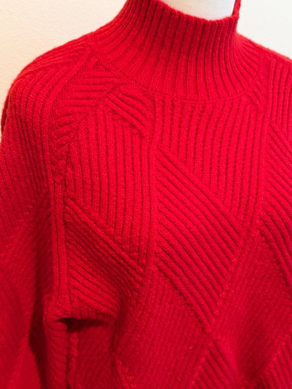 Elodie Red Cable Knit Turtleneck Sweater Small - Picture 2 of 8